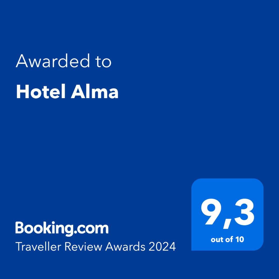Hotel Alma บียาเดเลย์บา ภายนอก รูปภาพ
